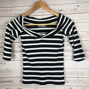 3/$25 Zara Stripped off the Shoulder Top SZ Small